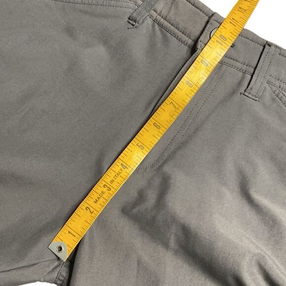 PACIFIC OUTFITTERS Gray Regular Fit Outdoor Comfort Shorts - Picture 7 of 8